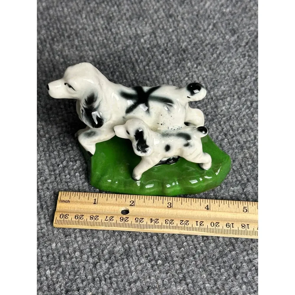 Vintage running Springer Spaniel figurine Japan 3.5x4.5 mom baby ceramic